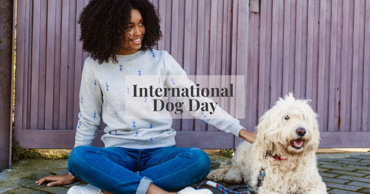 Sugarhill Brighton model sat with dog 